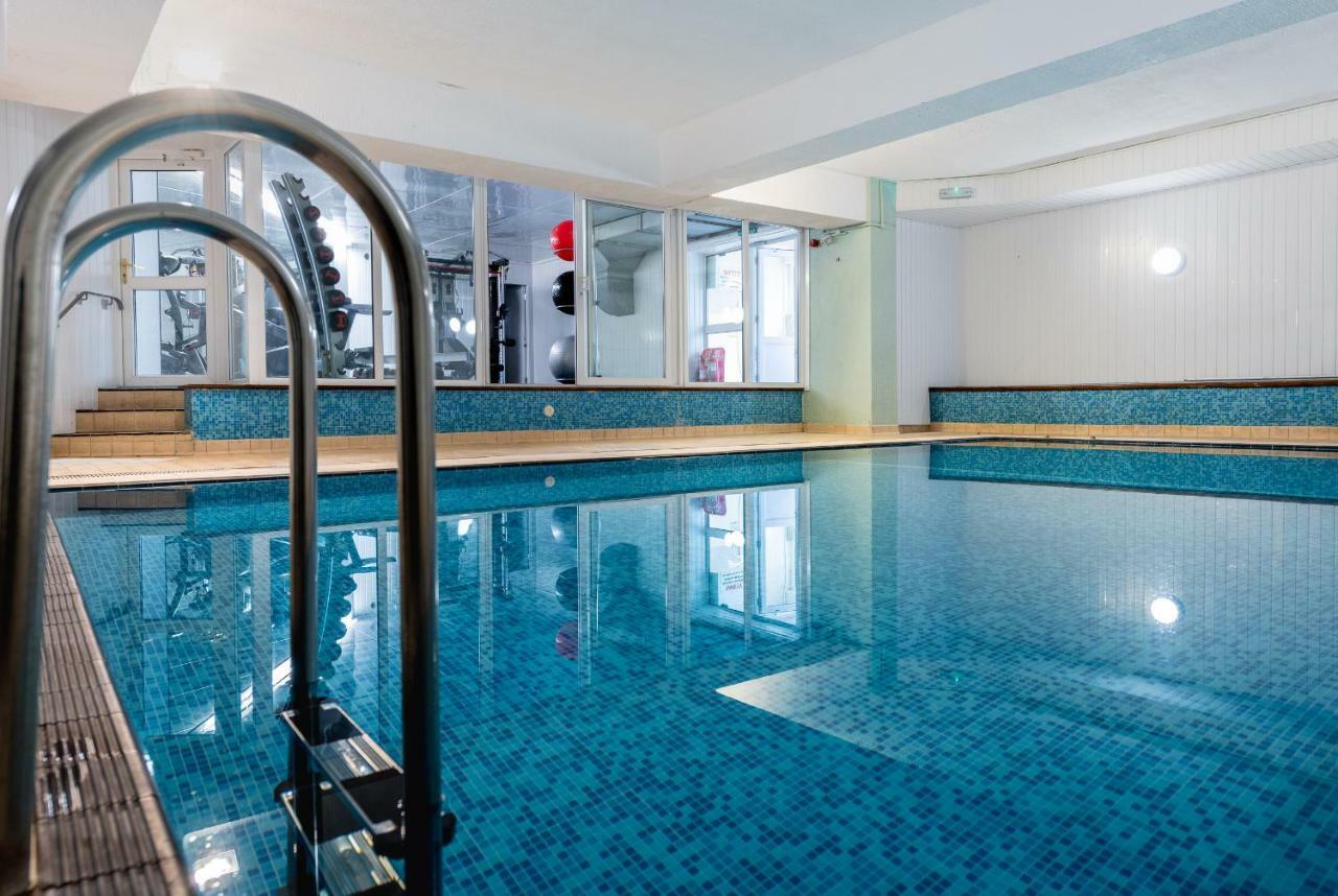 סידמות' Royal Glen Hotel מראה חיצוני תמונה